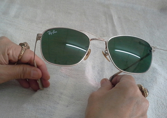 แว่นตาบิดาของ เรย์-แบน  Bausch &amp; Lomb made in USA (ไซซ์หล่อ!)