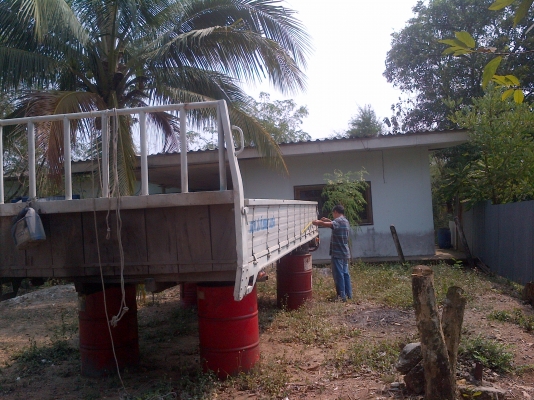 ขายกระบะ17000 บาท กระบะคาร์โก้ยาว5.5 ถอดจาก  HENO FCโทร0906208746