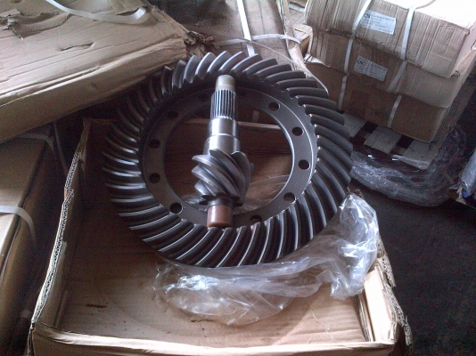 ขายจานบายศรีเดือยหมู9500 โทร0906208746