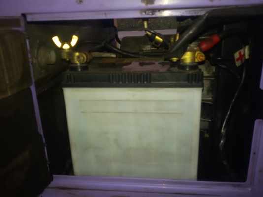 เครื่องปั่นไฟญี่ปุ่น AIRMAN ดีเชล2.4kvaไฟ220โวส ดีเชล