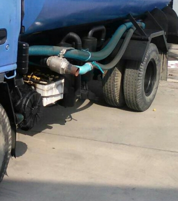 หกล้อ อีซูซุ NPR130แรง บรรทุกน้ำ6,000ลิต สภาพดีสวยพร้อมใช้งาน ทะเบียนพร้อมโอนน หกล้อ อีซูซุ NPR130แรง บรรทุกน้ำ6,000ลิต สภาพดีสวยพร้อมใช้งาน ทะเบียนพร้อมโอนน