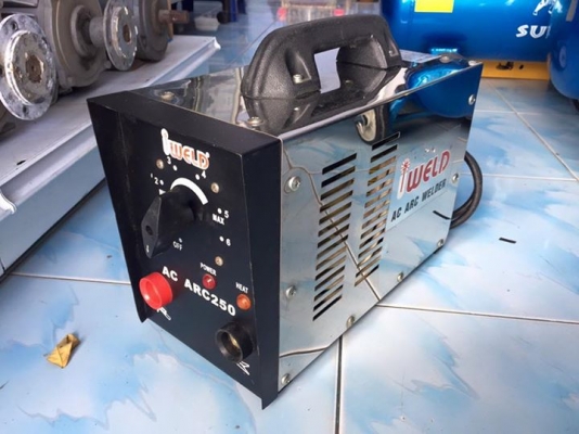 ตู้เชื่อม 250แอมป์ iweld arc250 มือสองสภาพดีๆคับ