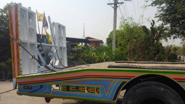 "...ขายรถดี ราคาประหยัด..." รถเทรลเลอร์ 10 ล้อ HINO KT725 2 เพลา เครื่อง EP100 = 280 แรงม้า บรรทุกรถเกี่ยวข้าว "...ขายรถดี ราคาประหยัด..." รถเทรลเลอร์ 10 ล้อ HINO KT725 2 เพลา เครื่อง EP100 = 280 แรงม้า บรรทุกรถเกี่ยวข้าว