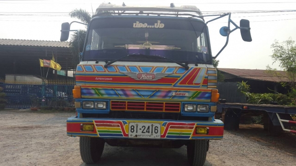 "...ขายรถดี ราคาประหยัด..." รถเทรลเลอร์ 10 ล้อ HINO KT725 2 เพลา เครื่อง EP100 = 280 แรงม้า บรรทุกรถเกี่ยวข้าว "...ขายรถดี ราคาประหยัด..." รถเทรลเลอร์ 10 ล้อ HINO KT725 2 เพลา เครื่อง EP100 = 280 แรงม้า บรรทุกรถเกี่ยวข้าว