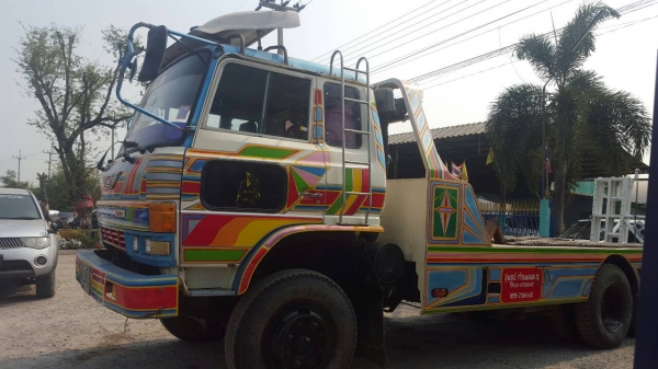 "...ขายรถดี ราคาประหยัด..." รถเทรลเลอร์ 10 ล้อ HINO KT725 2 เพลา เครื่อง EP100 = 280 แรงม้า บรรทุกรถเกี่ยวข้าว "...ขายรถดี ราคาประหยัด..." รถเทรลเลอร์ 10 ล้อ HINO KT725 2 เพลา เครื่อง EP100 = 280 แรงม้า บรรทุกรถเกี่ยวข้าว