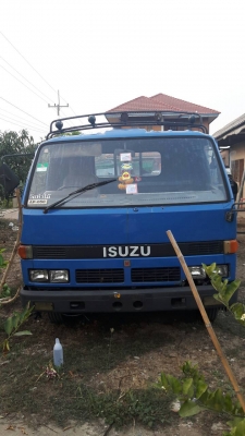 รถหกล้อ isuzu  NPR รถห้างแท้ เครื่อง 4BE1 เครื่องดีไม่มีไอ คันชีสวย ทะเบียน ม.79 เอกสารครบ