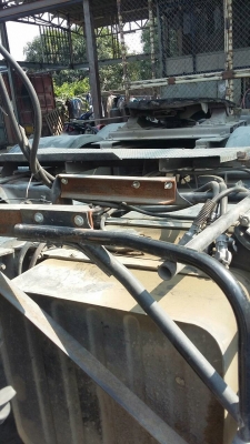 รถฮีโน่ 10 ล้อ หัวลาก FM2P  320 แรงม้า. ปี 49. ( รถวิ่ง 4xx,xxx กม. )     สนใจติดต่อ  081 - 6079515