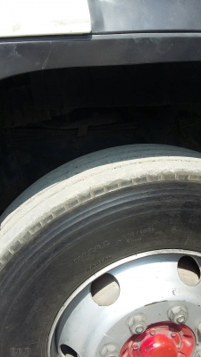 รถฮีโน่ 10 ล้อ หัวลาก FM2P  320 แรงม้า. ปี 49. ( รถวิ่ง 4xx,xxx กม. )     สนใจติดต่อ  081 - 6079515