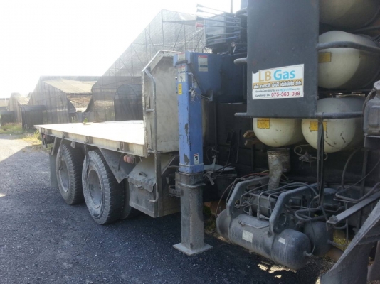 รถนิสสัน 10 ล้อ UD ติดเครน 5 ตัน.  320 แรงม้า. ปี 50.    สนใจติดต่อ  081 - 6079515