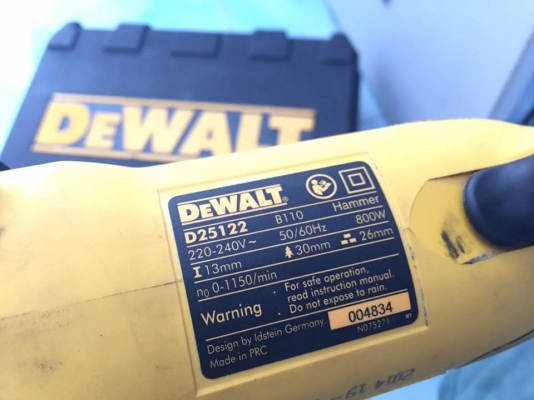 ขายสว่านโรตารี่ 2 ระบบ DEWALT มือสองสภาพสวยๆครับ ขายสว่านโรตารี่ 2 ระบบ DEWALT มือสองสภาพสวยๆครับ