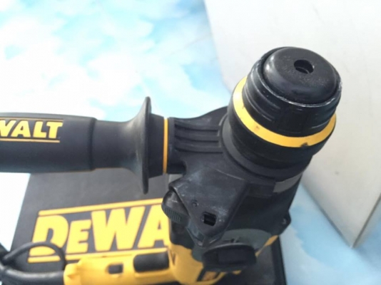 ขายสว่านโรตารี่ 2 ระบบ DEWALT มือสองสภาพสวยๆครับ ขายสว่านโรตารี่ 2 ระบบ DEWALT มือสองสภาพสวยๆครับ