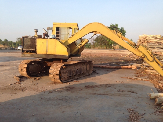 ขายรถแบคโฮล KOMATSU PC80  ราคา 175,000 บาท  สนใจโทรสอบถามรายละเอียดได้ครับ คุณ ชัยยา สตึก โทร 081-9972972 089-8451778