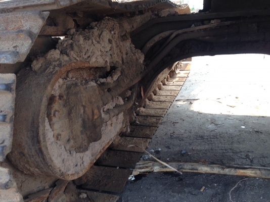 ขายรถแบคโฮล KOMATSU PC80  ราคา 175,000 บาท  สนใจโทรสอบถามรายละเอียดได้ครับ คุณ ชัยยา สตึก โทร 081-9972972 089-8451778