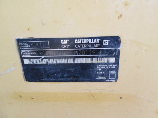 ขายรถขุด CATERPILLAR 320D