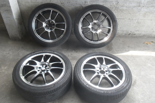ล้อแม็ก17นิ้ว4รู100 พร้อมยาง สวยๆ 4 ล้อ ราคา 6750 บาท