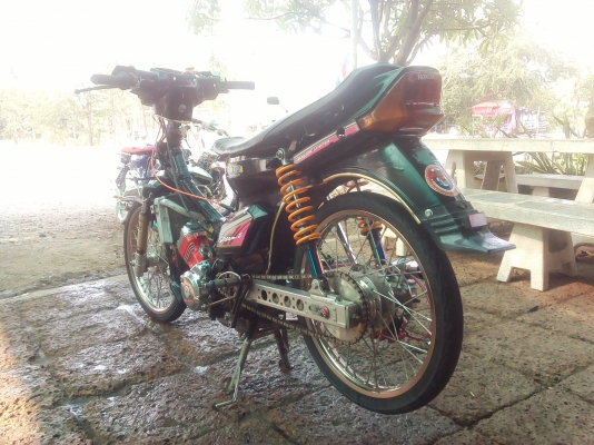 ขาย ดรีมคุรุเครื่องโซ125 รถพร้อมใช้งาน เครื่องไม่ดัง ไม่ควัน ไม่หอน ไม่ ท.บ ไม่ลดเเล้ว ค่าตัว 9000 บาท