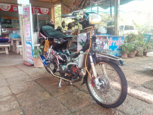 ขาย ดรีมคุรุเครื่องโซ125 รถพร้อมใช้งาน เครื่องไม่ดัง ไม่ควัน ไม่หอน ไม่ ท.บ ไม่ลดเเล้ว ค่าตัว 9000 บาท