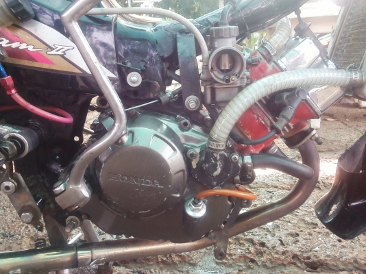 ขาย ดรีมคุรุเครื่องโซ125 รถพร้อมใช้งาน เครื่องไม่ดัง ไม่ควัน ไม่หอน ไม่ ท.บ ไม่ลดเเล้ว ค่าตัว 9000 บาท