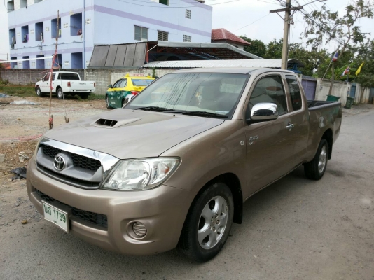 รถกระบะ TOYOTA VIGO ปี 11 เปิดCAB เครื่อง 2500 แรง ไฟฟ้า พาวเวอร์ ราคา 380,000 บ. จัดไฟแนนซ์ได้เต็ม รถอยู่ดอนเมือง