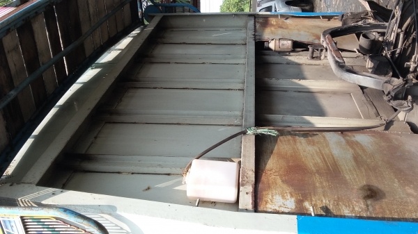 คอกเหล็ก