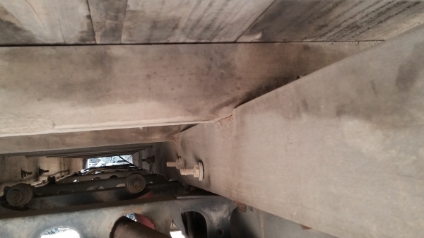 คอกเหล็ก