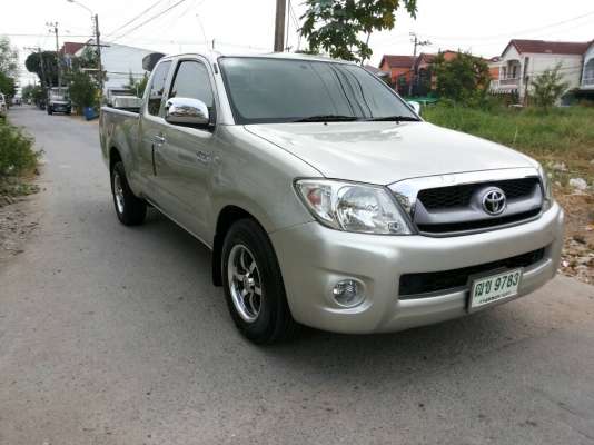 รถกระบะ TOYOTA VIGO ปี 11 เปิดแค๊ป เครื่อง 2700 เบนซินโรงงาน ติดแก๊สLPG ราคา 290,000 บ.รถอยู่ดอนเมือง