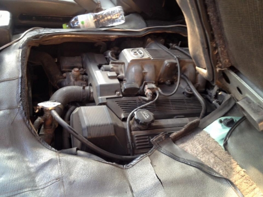 รถตู้ โตโยต้า ไฮเอช หลังคาเตี้ย สีฟ้า ปี 2001 สภาพเดิม ๆ ราคา เบา ๆ รถตู้ โตโยต้า ไฮเอช หลังคาเตี้ย สีฟ้า ปี 2001 สภาพเดิม ๆ ราคา เบา ๆ