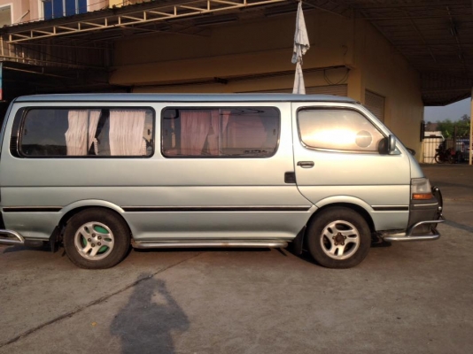 รถตู้ โตโยต้า ไฮเอช หลังคาเตี้ย สีฟ้า ปี 2001 สภาพเดิม ๆ ราคา เบา ๆ รถตู้ โตโยต้า ไฮเอช หลังคาเตี้ย สีฟ้า ปี 2001 สภาพเดิม ๆ ราคา เบา ๆ