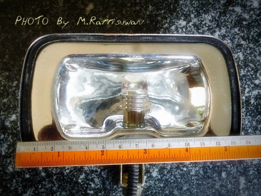 ขาย 3 อย่าง ฝาครอบล้อ ke30 เสื้อกรองโฟล์คเต่า ไฟถอย 1 คู่