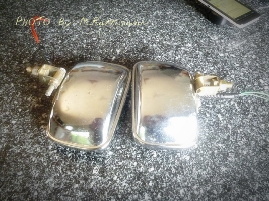 ขาย 3 อย่าง ฝาครอบล้อ ke30 เสื้อกรองโฟล์คเต่า ไฟถอย 1 คู่