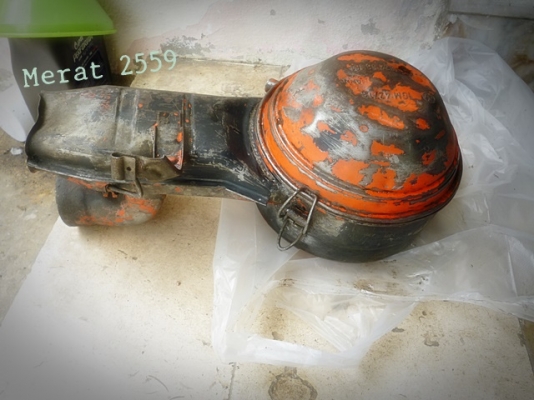 ขาย 3 อย่าง ฝาครอบล้อ ke30 เสื้อกรองโฟล์คเต่า ไฟถอย 1 คู่