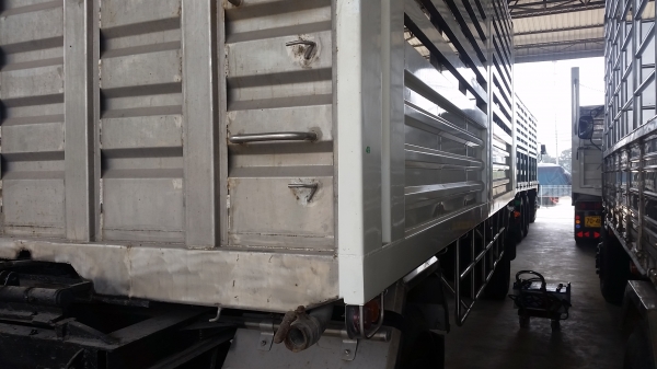 ขายรถบรรทุก 10ล้อ