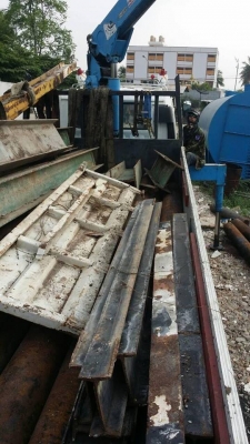 ท่อสตรีม ขนาด 8 นิ้ว หนา 6 มิล สภาพดี กก.ละ 16 บาท มีประมาณ 3 ตันครับ