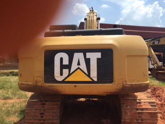 รถแบคโฮ  CAT  320D  ( รถทำงาน  6,xxx  กว่า ชม. )    สนใจติดต่อ  081 - 6079515