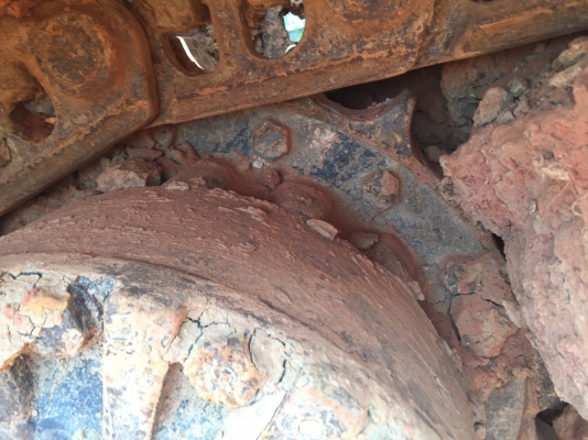 รถแบคโฮ  CAT  320D  ( รถทำงาน  6,xxx  กว่า ชม. )    สนใจติดต่อ  081 - 6079515