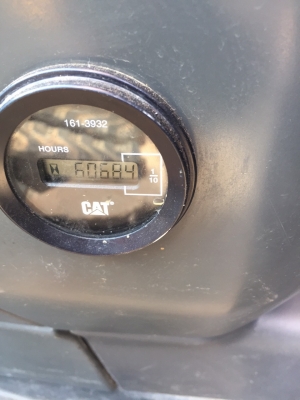 รถแบคโฮ  CAT  320D  ( รถทำงาน  6,xxx  กว่า ชม. )    สนใจติดต่อ  081 - 6079515