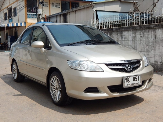 06 CITY ZX วีเทค เกียร์ออโต้ ออกรถ 9,000 บาท 06 CITY ZX วีเทค เกียร์ออโต้ ออกรถ 9,000 บาท