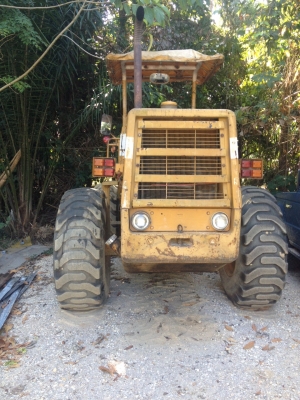 รถตัก KOMATSU  515.   สนใจติดต่อ  081 - 6079515