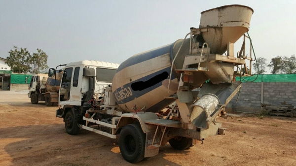 ขาย รถโม่ปูน 3 คิว ISUZU DECA ทะเบียนเต็มพร้อมโอน เครื่อง 6HH1 210 แรงม้า คัสซีสวยตลอดเส้น เบรคทิฟฟี่ กระจกไฟฟ้า แอร์หนาว