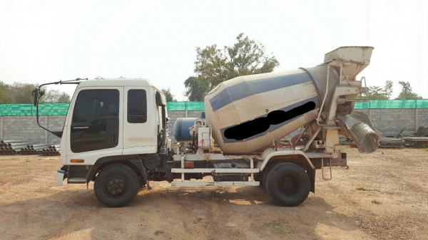 ขาย รถโม่ปูน 3 คิว ISUZU DECA ทะเบียนเต็มพร้อมโอน เครื่อง 6HH1 210 แรงม้า คัสซีสวยตลอดเส้น เบรคทิฟฟี่ กระจกไฟฟ้า แอร์หนาว