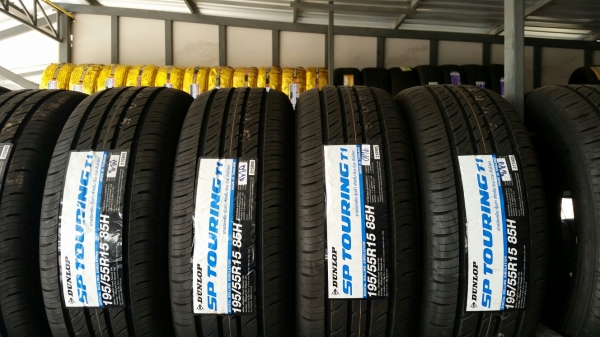 ยางใหม่ 195 55 16 Dunlop