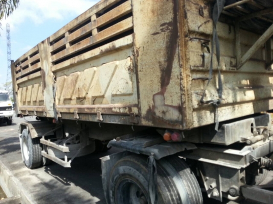 รถนิสสัน 10 ล้อดั้ม UD  320 แรงม้า. ปี 50.  ( ขาย แม่ , ลูก. )   สนใจติดต่อ  081 - 6079515