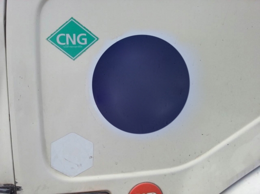 รถนิสสัน 10 ล้อดั้ม UD  320 แรงม้า. ปี 50. ( ขาย แม่ , ลูก. )    สนใจติดต่อ  081 - 6079515