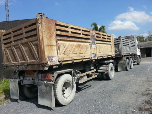 รถนิสสัน 10 ล้อดั้ม UD  320 แรงม้า. ปี 50. ( ขาย แม่ , ลูก. )    สนใจติดต่อ  081 - 6079515