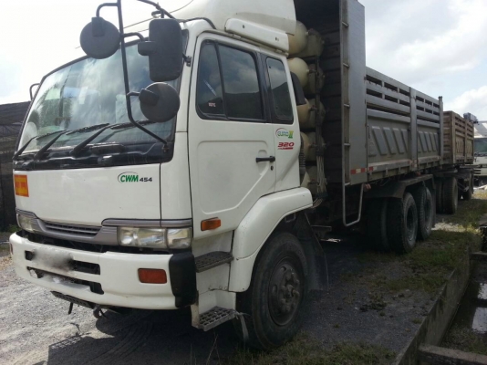 รถนิสสัน 10 ล้อดั้ม UD  320 แรงม้า. ปี 50. ( ขาย แม่ , ลูก. )    สนใจติดต่อ  081 - 6079515