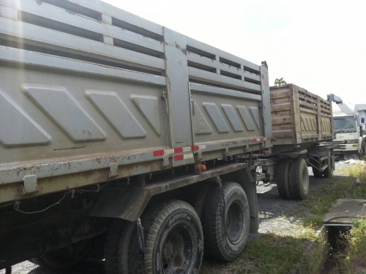 รถนิสสัน 10 ล้อดั้ม UD  320 แรงม้า. ปี 50. ( ขาย แม่ , ลูก. )    สนใจติดต่อ  081 - 6079515