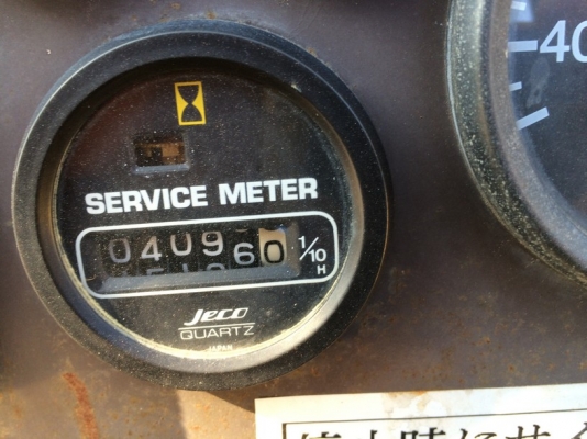 Komatsu WA100-1 SN: 30489 เพิ่งถึงเมืองไทย รอประกอบห้องเก๋ง สภาพสวยครับ ไม่แพงครับ