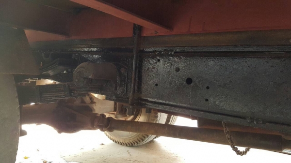 ขาย 6 ล้อ ISUZU TLD53 ติดเครน UNIC 3 ตัน 3 ปลอก เครื่อง 4BC2 100 แรงม้า คัสซีสวย หัวเก๋งยกได้ แต่งเกียร์สั้นแล้ว ทะเบียนครบพร้อมโอนครับ