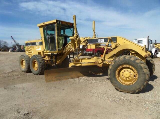 ขาย รถเกรด140H 2ZK4200 จำหน่าย รถ เครื่องจักร นำเข้า100\% อปกรณ์ทุกชิด ราคาถูก eurotec. 0818176901