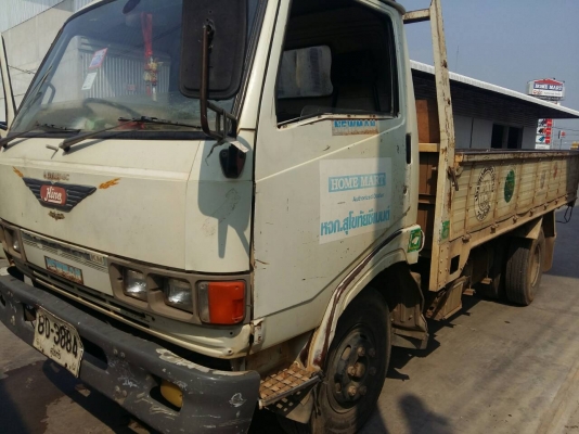 รถหกล้อ hino KM 777 เครื่อง WO4D 117 แรง เครื่องดีไม่มีไอ คันชีสวย ยางใหม่ 6 เส้น ภาษีไม่ขาดเล่มทะเบียนชุดโอนครบ